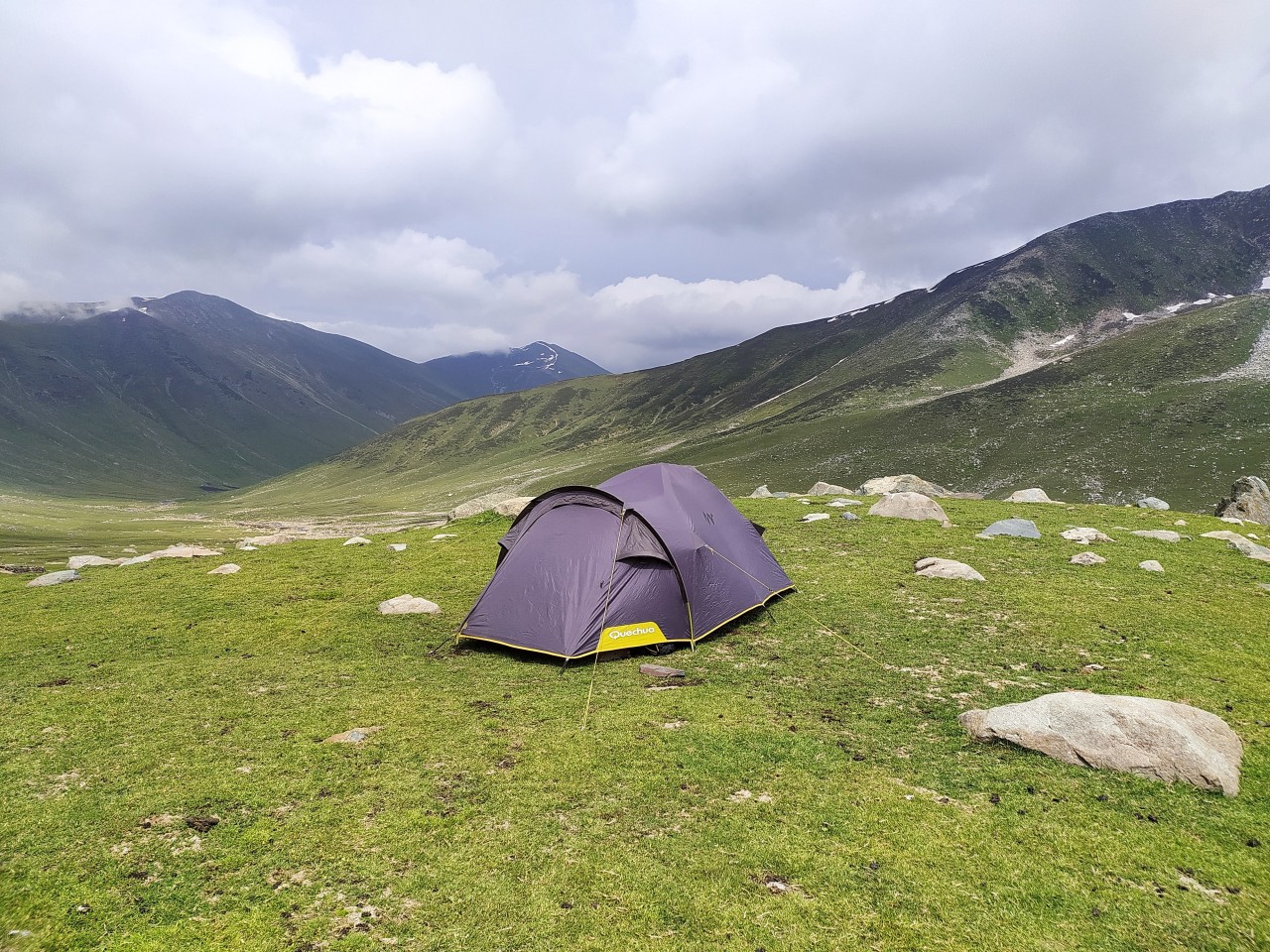 A camping tent on mountains. Free Landscapes photos
