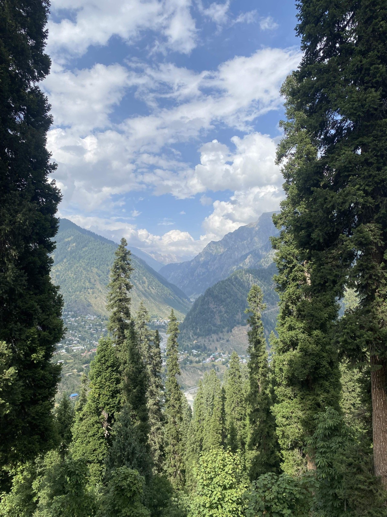 Arang kel, AJK. Free Landscapes photos